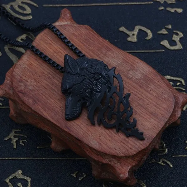 Classy Men Black Wolf Pendant Necklace