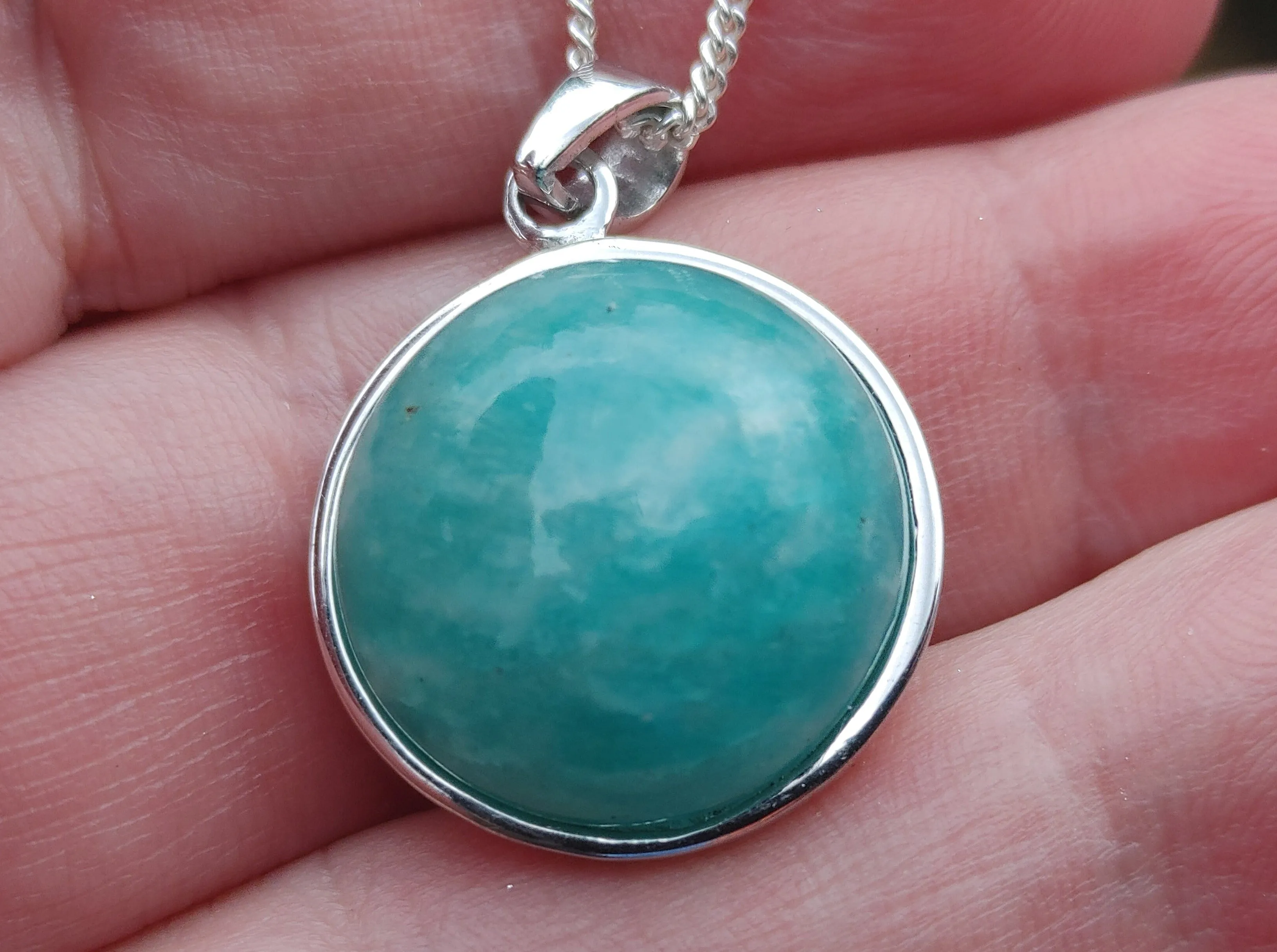 Engravable Circle Stone Pendant