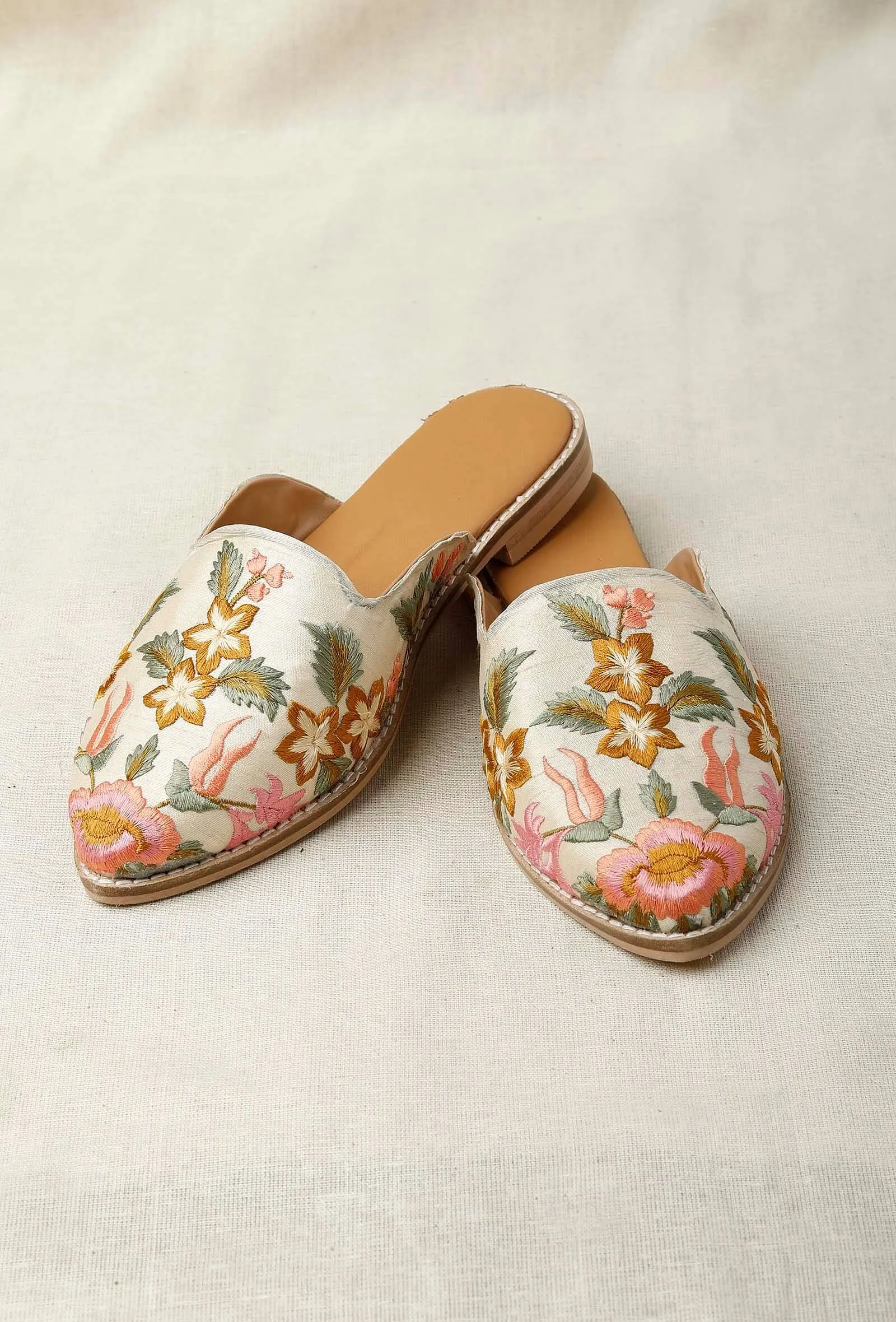 Floral Embroidered White Dupion Silk Mules