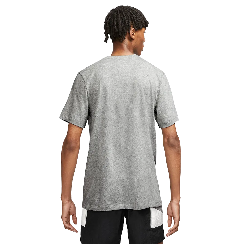 Nike Sportswear Club T-Shirt