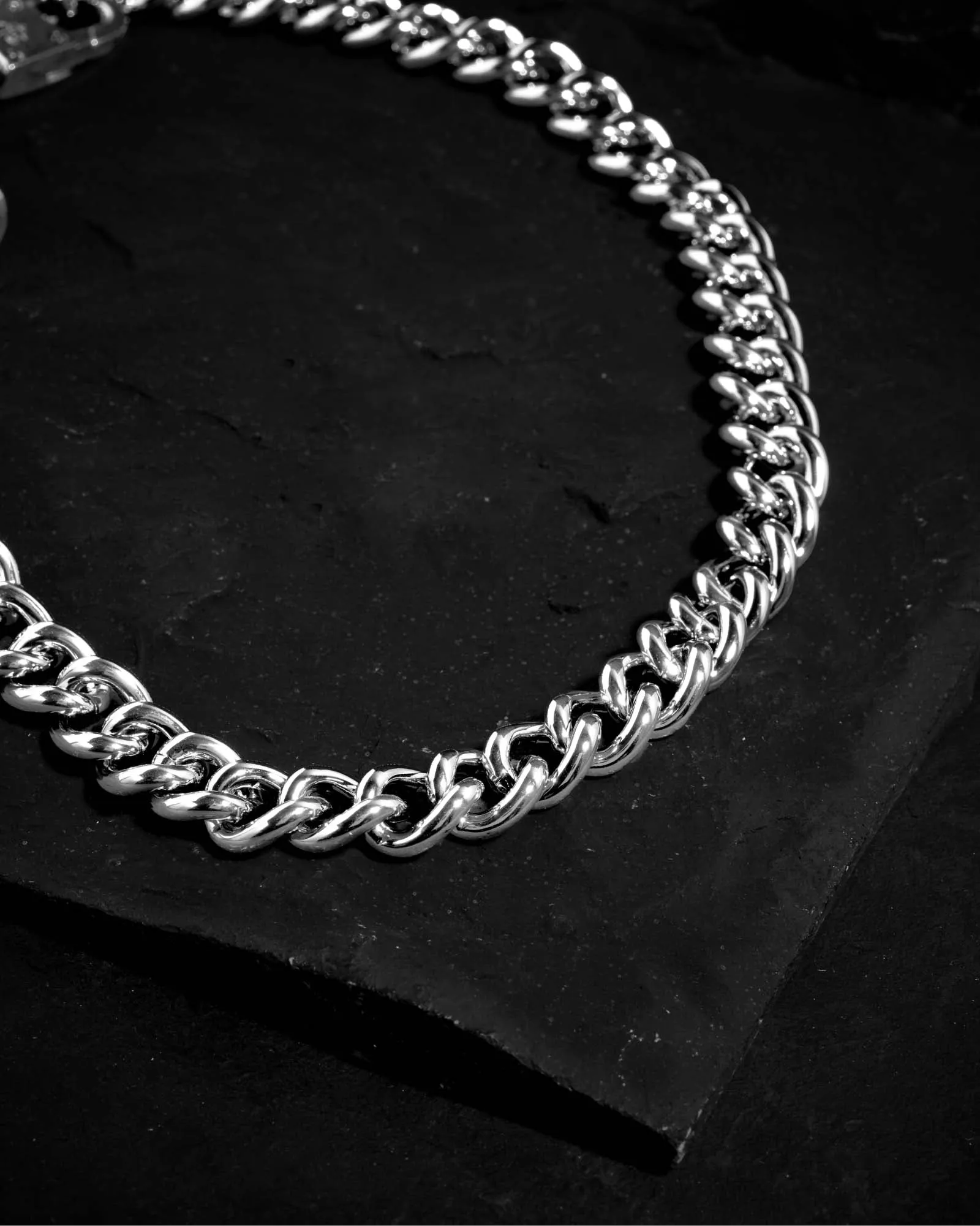 Sync Chain Necklace